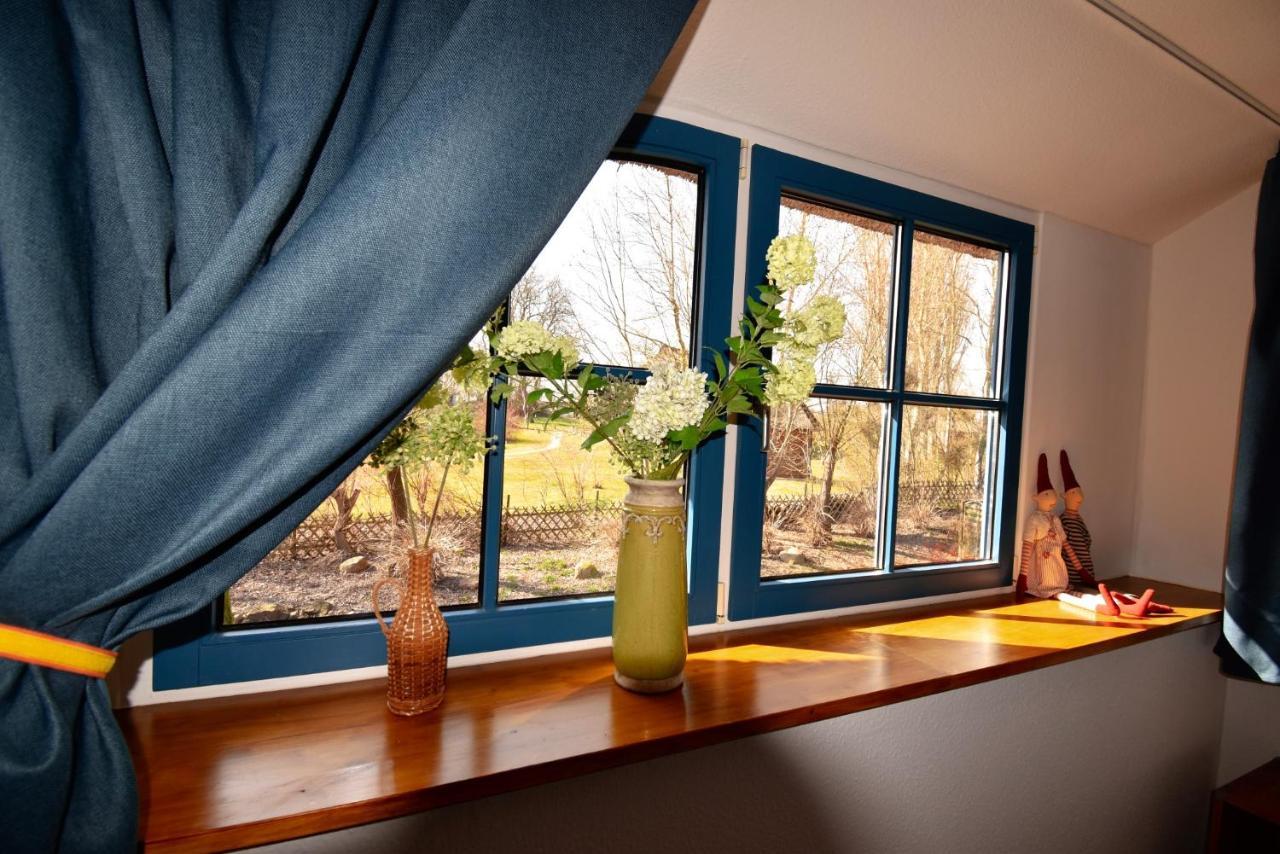 Reetdachhaus Holunder 2 Villa Puddemin ภายนอก รูปภาพ
