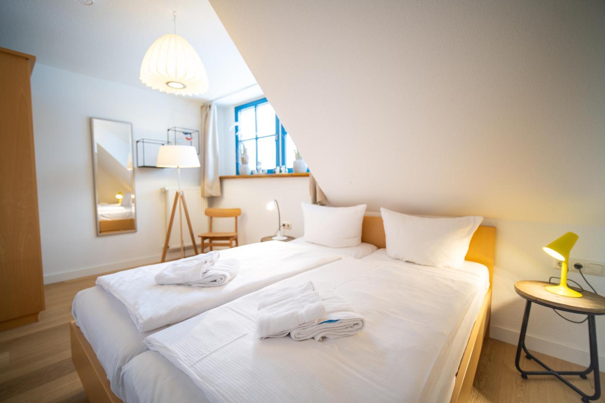 Reetdachhaus Holunder 2 Villa Puddemin ภายนอก รูปภาพ